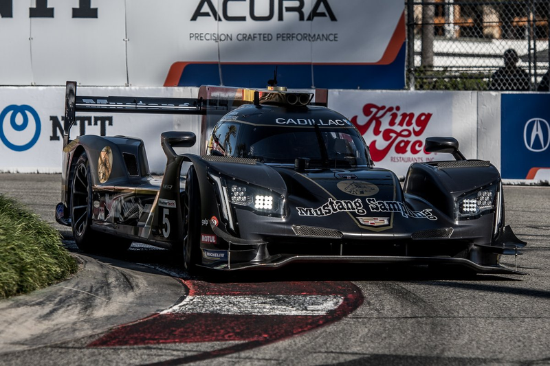 Illustration for article titled IMSA's Stellar Long Beach Race Ended With A Corvette Shoving A Ford GT Into A Wall